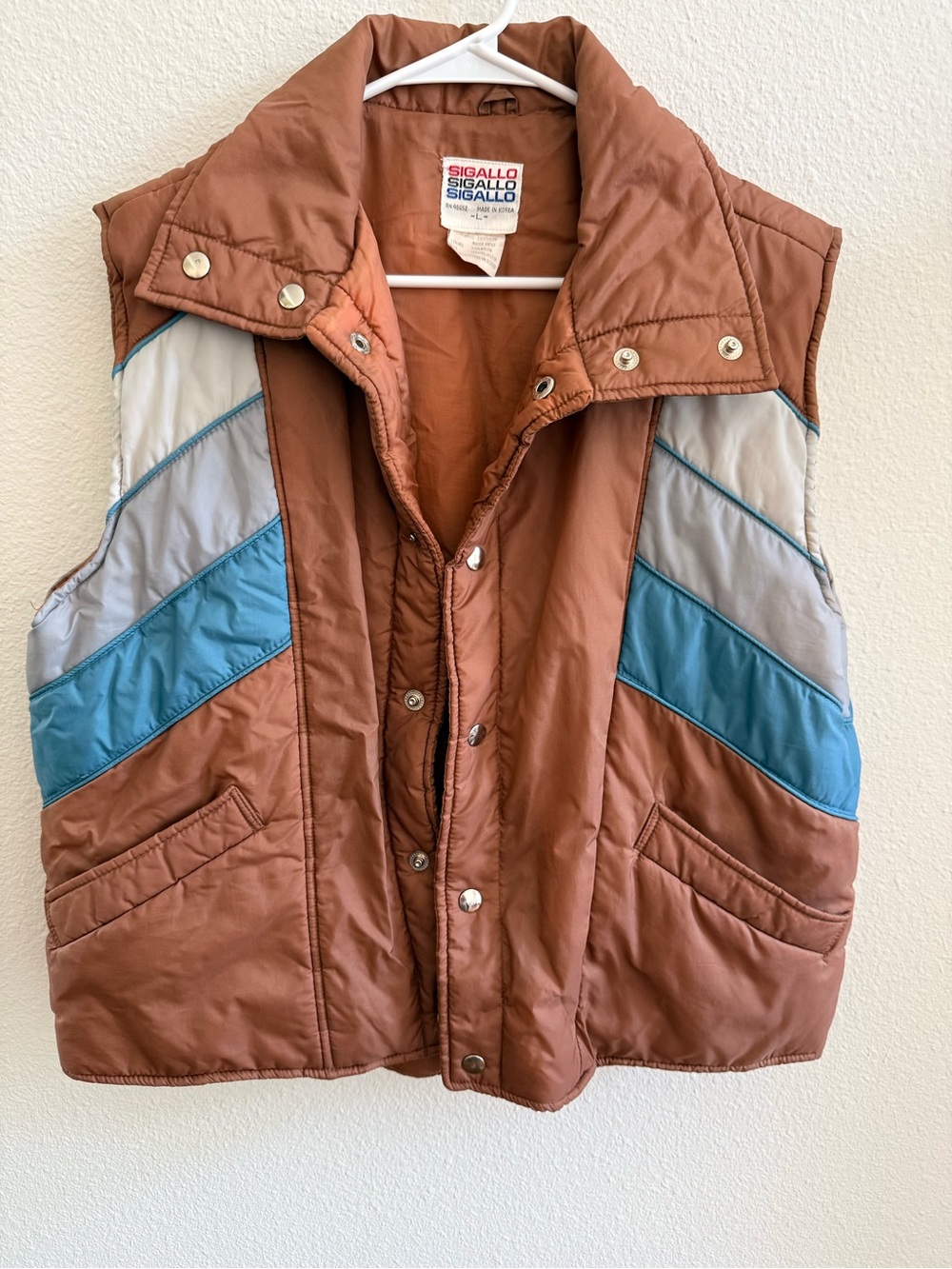 Women's Rust Puffer Vest with Blue & Gray Chevron Accents